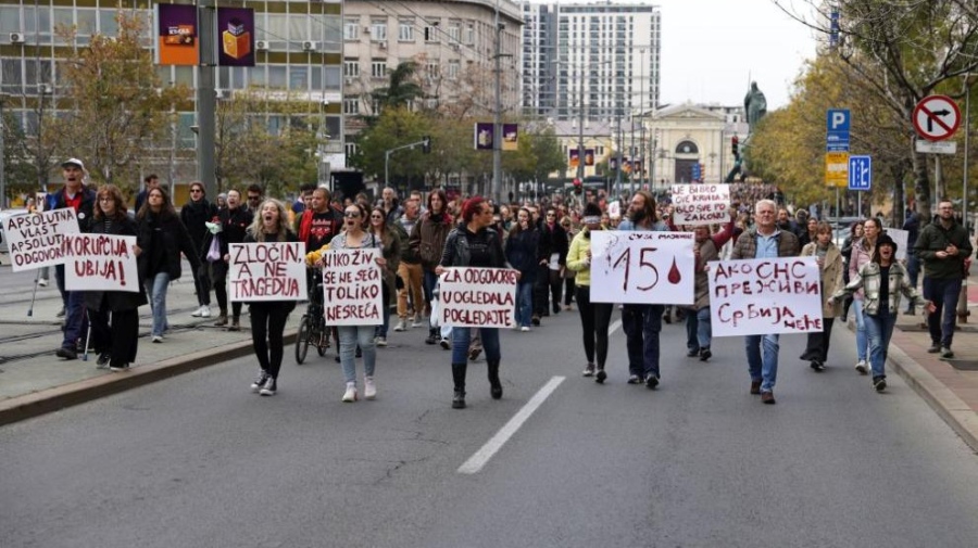 Студенти и граждани блокираха съда в Нови Сад