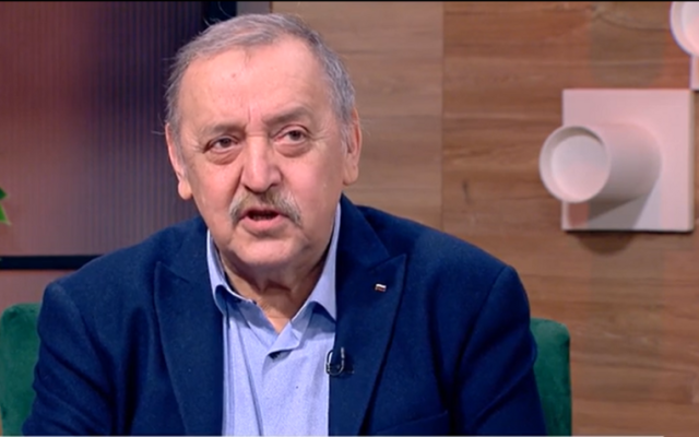 Проф. Кантарджиев: Една немита салата рискува децата да хванат кучешка тения