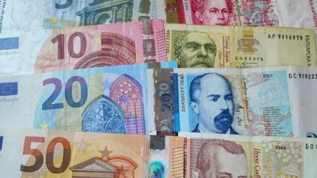 Как се признава трудовият стаж, придобит в чужбина?