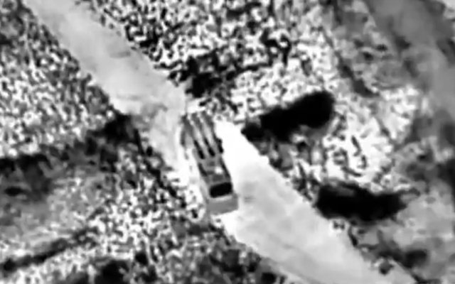ВИДЕО Израел унищожи ПВО системите на Иран с дронове от секретна база на тяхна земя