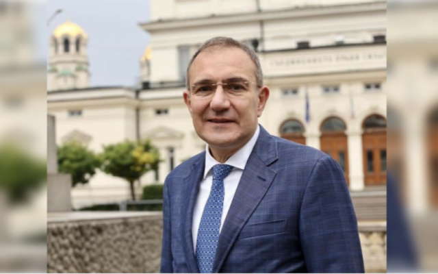 Гуцанов за дома в "Суходол": Открити са осем човека в тежко състояние