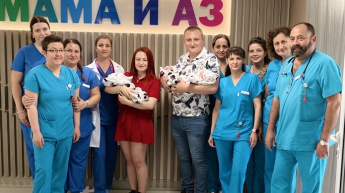 Тризнаци, заченати по естествен път, в клиника &quot;Мама и Аз&quot; в Плевен