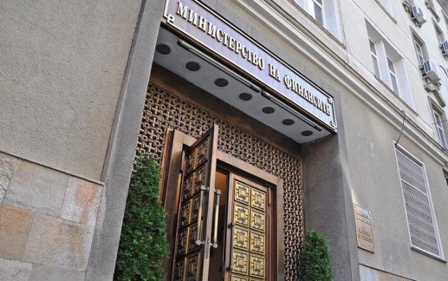 Дефицитът в бюджета достигна до 3,4 млрд. лева към юни