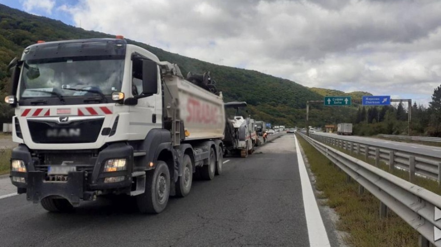 Временно променят движението по АМ „Хемус“ край София