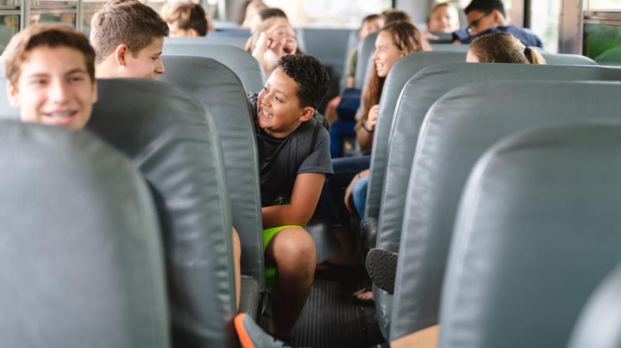 Нови правила за еднодневните екскурзии: МОН затяга контрола