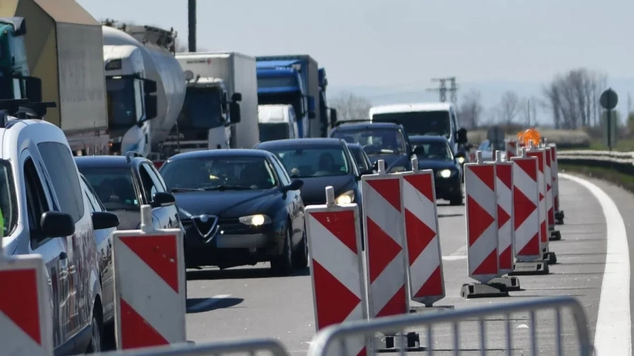 Временно ограничават движението по АМ „Хемус“