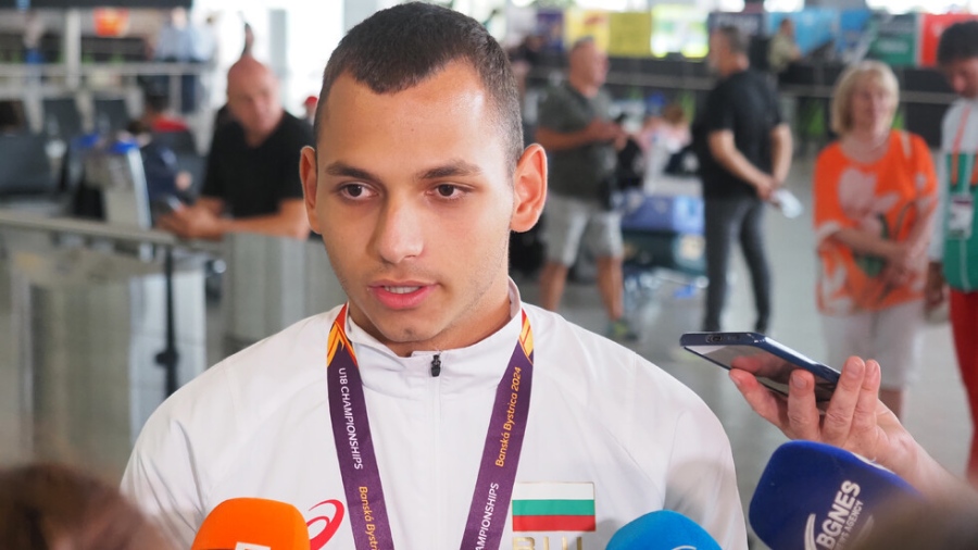 Българин със сребро на 110 м с препятствия от Европейското за юноши