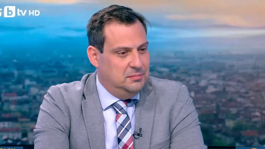 Бенчев успокои: Бензин има в изобилие