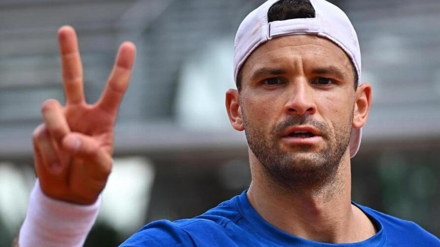 Отново у дома: Григор Димитров зарадва деца в Хасково