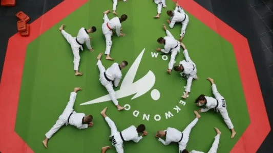 Българските състезатели грабнаха шест медала в Сърбия