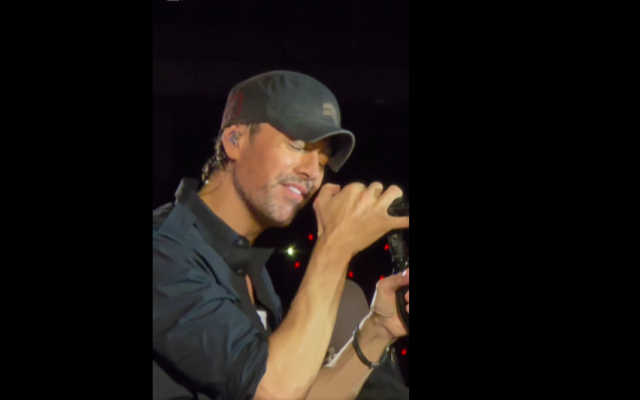 Енрике Иглесиас към българските си фенове: Наздраве! Обичам ви!