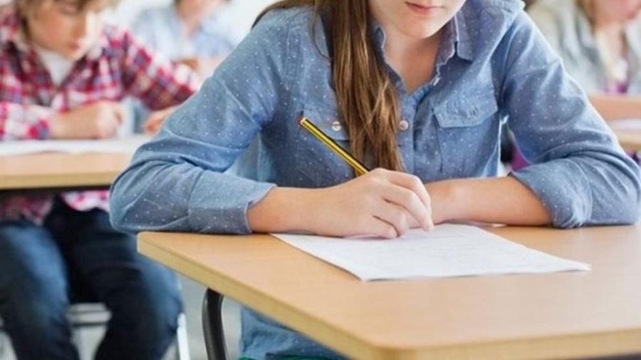 Изненадващ тест по математика за 6-класниците готвят от МОН