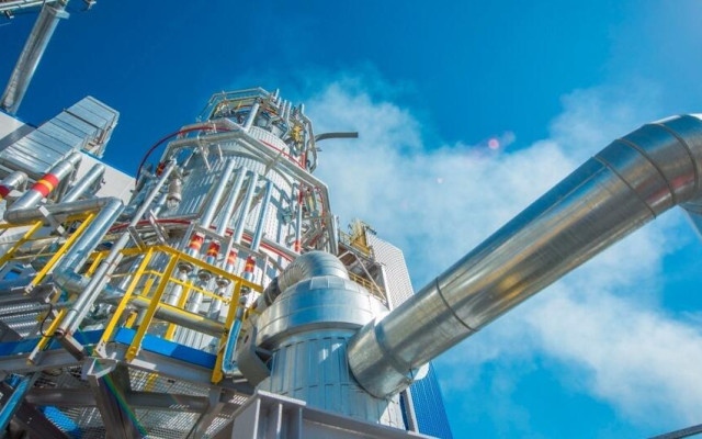 Politico: България слага край на руския газ към Унгария и Словакия през 2027 г.