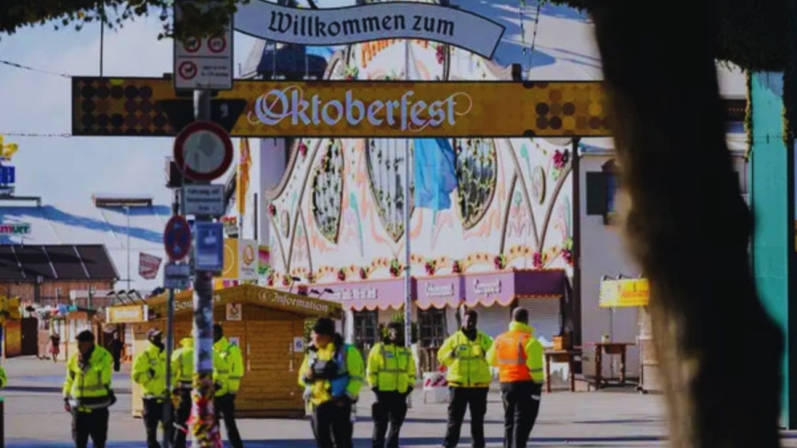 Октоберфест временно прекъснат заради бомбена заплаха в Мюнхен