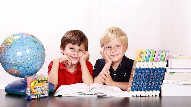 Родители да не връщат помощта за ученици при 5 неизвинени отсъствия за месец предлага МТСП