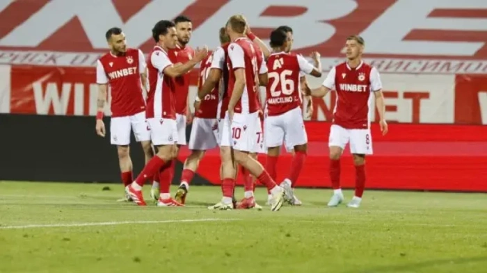 ЦСКА се раздели с още двама