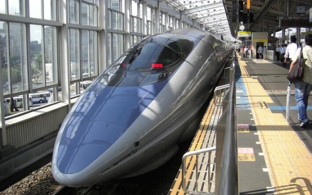 Високоскоростни влакове ще свързват всички големи градове в ЕС. А София?