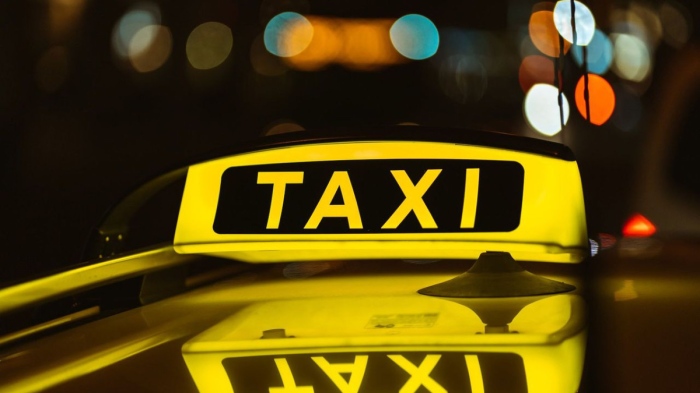 Такситата в София поскъпват с 50 стотинки?