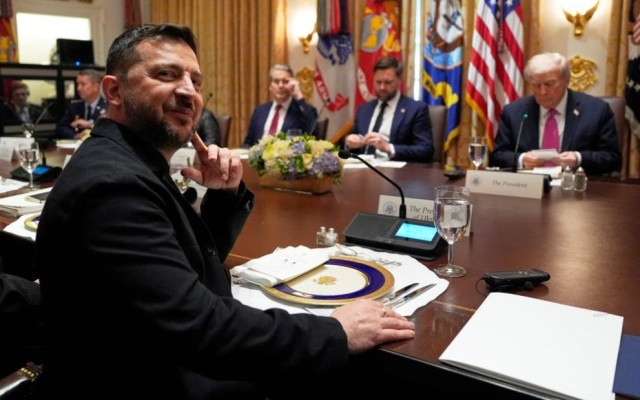 АП: Украинците са разочаровани, след като Зеленски не успя да осигури ракети „Томахоук“