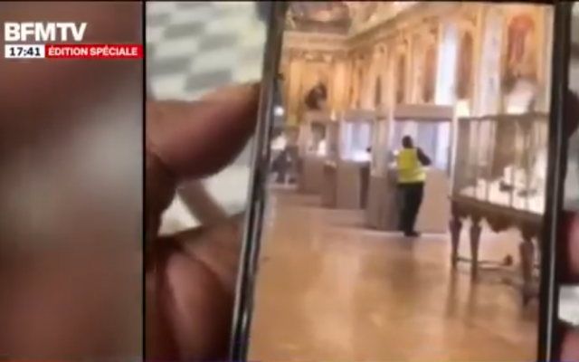 Появи се ВИДЕО на дръзкия обир в Лувъра: Заснеха крадец в действие