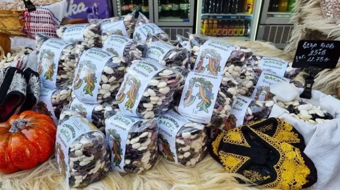 Смилянският боб достигна рекордна цена от 25 лева за килограм