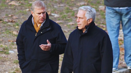 Чарлз III отне всички титли и отличия на принц Андрю заради скандала с Епстийн