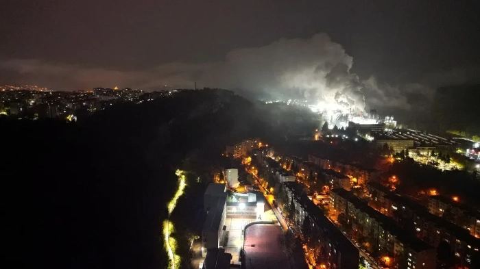 Гъсти облаци дим изправиха на нокти хората във Велико Търново