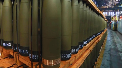 НАТО надмина Русия в производството на боеприпаси