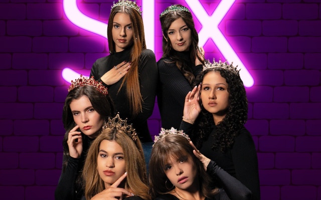 Световният мюзикъл на бродуей SIX с трибют на българска сцена