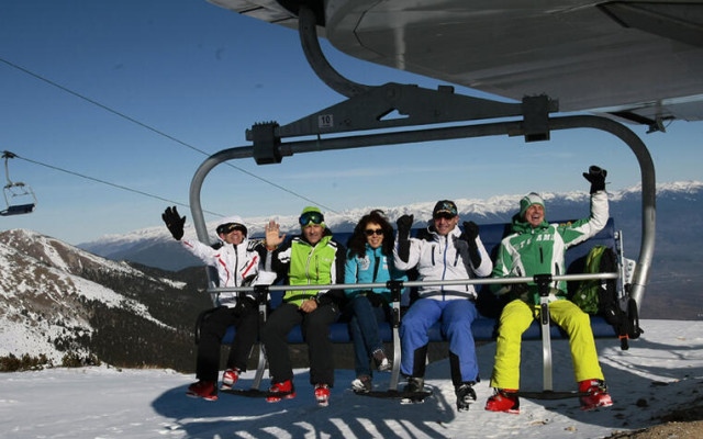 Туристи ще се избият за лифт карта в Банско по 1700 лв. за брой