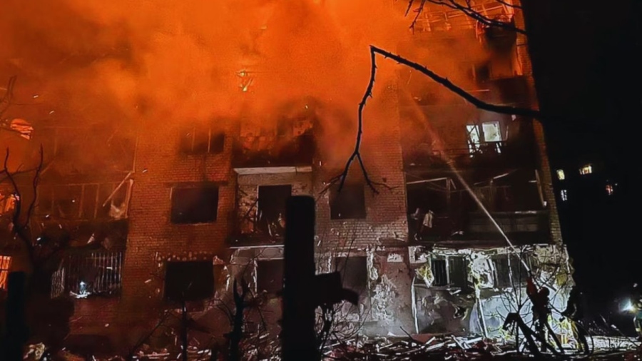 Руски удари по Харкив и Днипро: Тийнейджърка загина