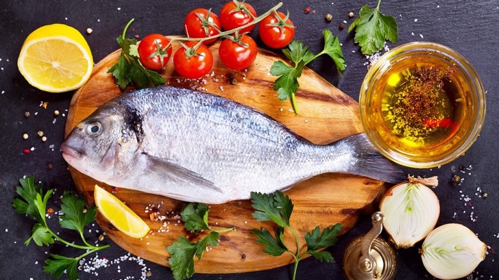 Учени: Яжте риба за здрав сън и силно сърце