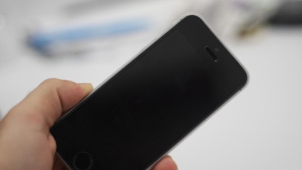 Операторите уведомяват месец по-рано, а потребителите имат два месеца да се откажат без неустойка