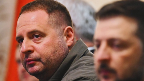 Корупционен скандал в Украйна принуди най-близкия съветник на Зеленски да подаде оставка