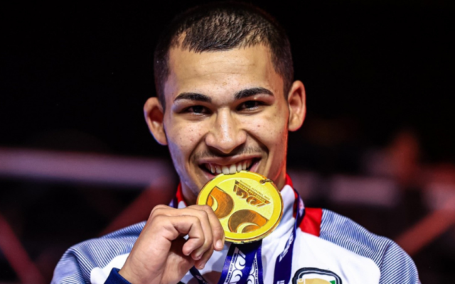 Радослав Росенов с четвърта европейска титла по бокс