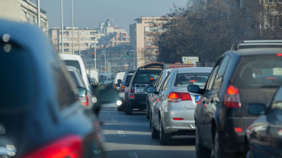 Без коли първа и втора категория в центъра на София