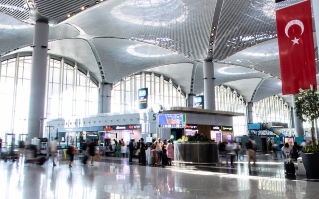 Откриха редовна автобусна линия летище "Истанбул" – България