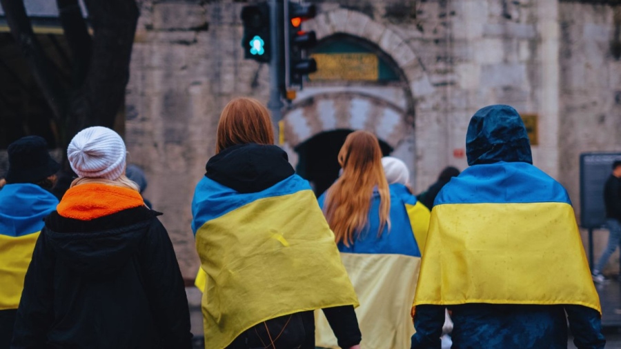 Половината украинци готови да протестират срещу териториални отстъпки в полза на Русия