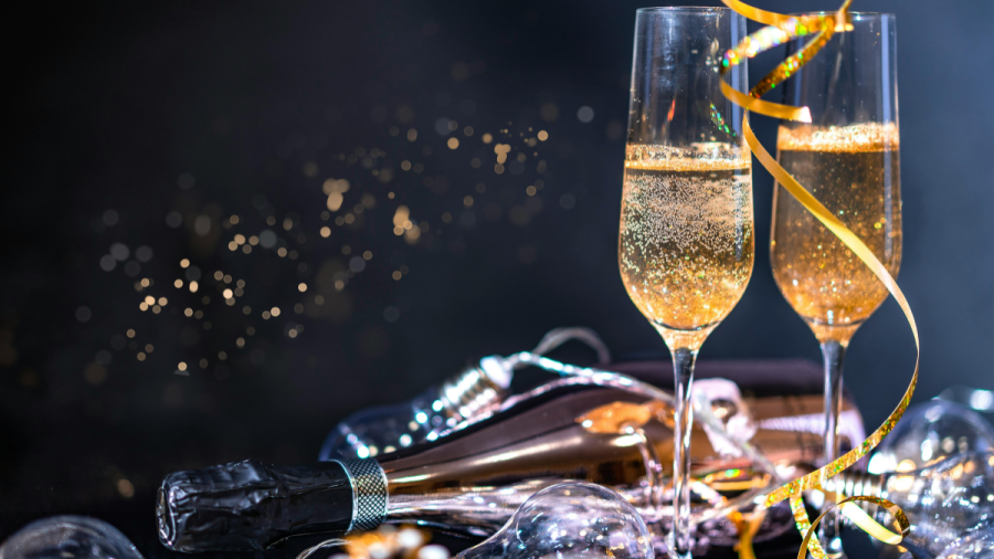 Как да се предпазим от фалшиви оферти и промоции за Коледа и Нова година?