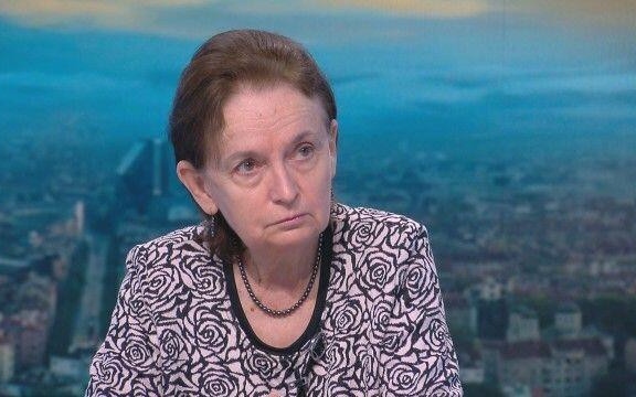 Мими Виткова разкри заплати от над 50 000 лева за едни лекари и под 2 000 лева за други