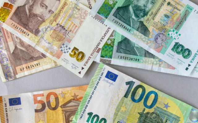 Ескперти: Еврото ще дойде в България, но цените ще се повишат