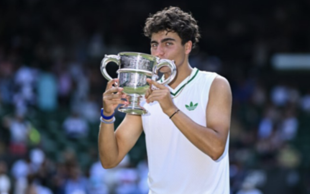 Иван Иванов е световен шампион на ITF при юношите за 2025 г.