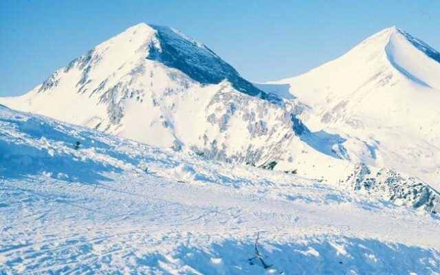 Турист падна в пропаст край връх Вихрен