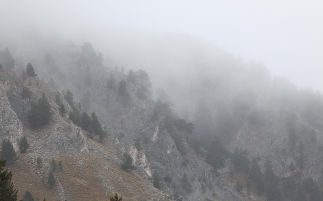 Туристът, който падна в пропаст край вр. Вихрен, е загинал