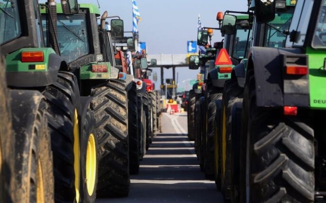 Пак блокада от гръцките фермери на ГКПП-та