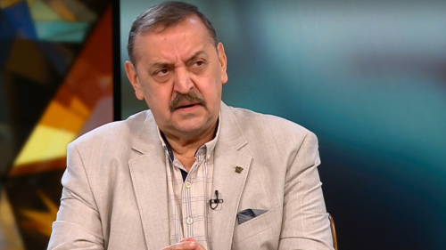 Грипът атакува учениците, докато държавата пести от ваксини