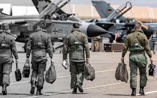 Групата германски войници се изтегля от Гренландия