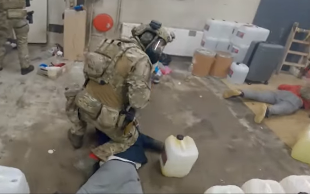 Операция "Фабрика": Европол разби най-голямата мрежа за сентетични наркотици  в Европа ВИДЕО