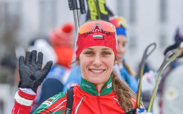 Браво, момичета! Биатлонистката Милена Тодорова - четвърта, а Лора Христова -11-а в спринта на Олимпиадата