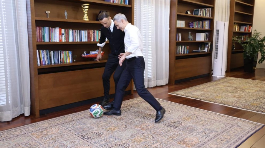 Кой е Димитър Бербатов - съветник на премиера Гюров